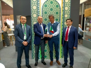 Delegazione Uzbeka presente a Tuttofood Milano